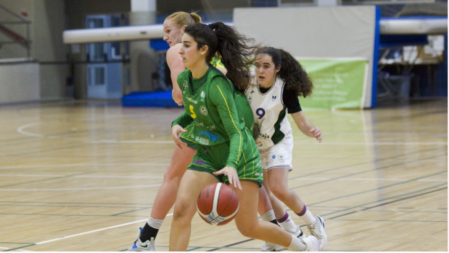 El Arxil sigue creciendo con triunfo ante Unicaja (75-51)