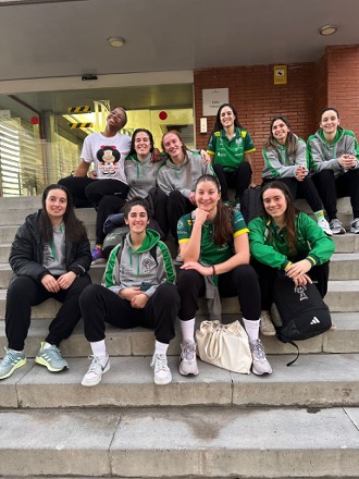 El Arxil conquista la cancha del líder Segle XXI (61-70)